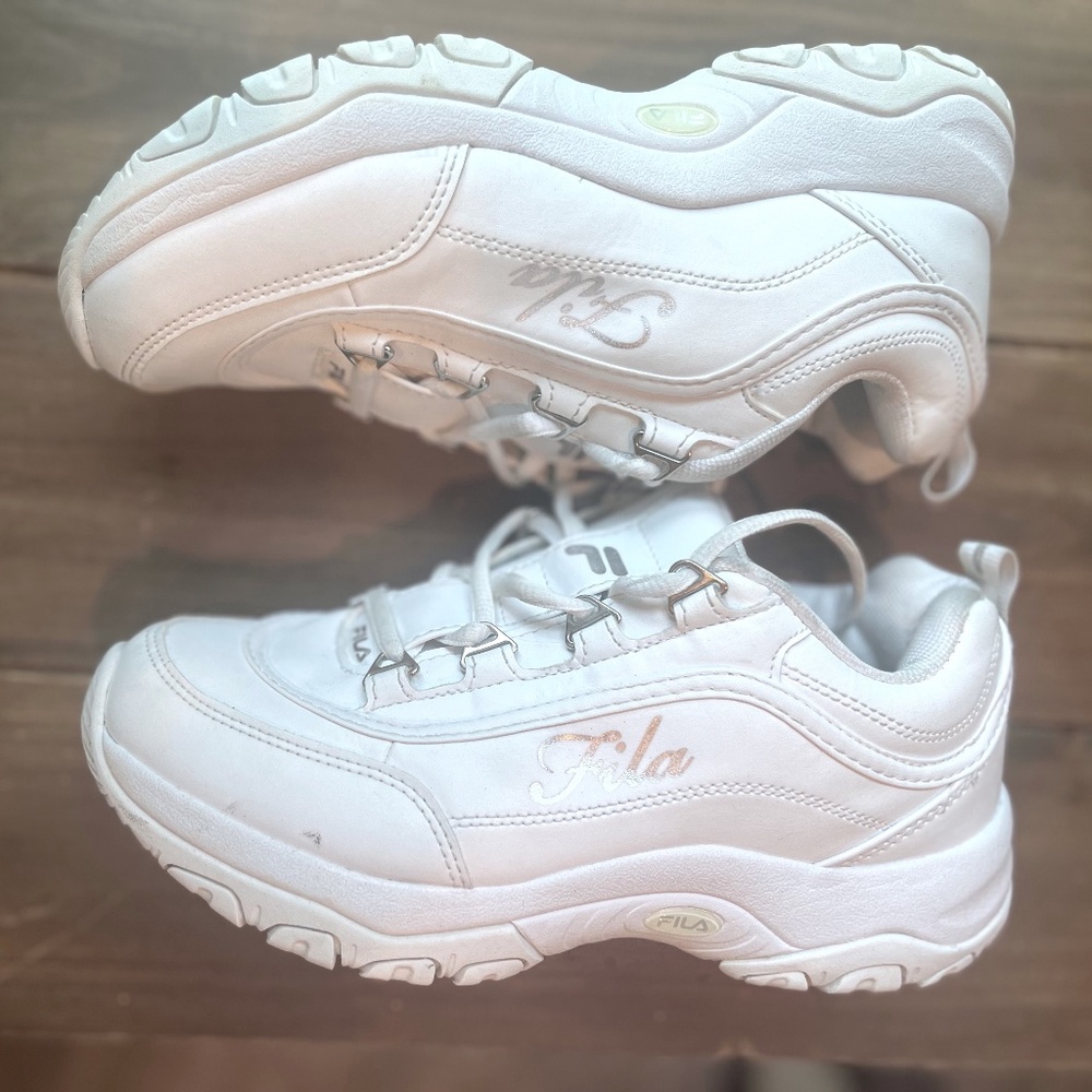 Y size 4.5 Fila Disruptor White sneakers